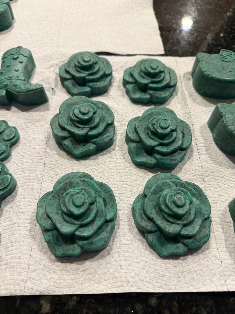 BRAND NEW SHEA BUTTER PEPPERMINT LEAVES BLUE CORNFLOWER PETALS APPLE PIE - Picture 6 of 12